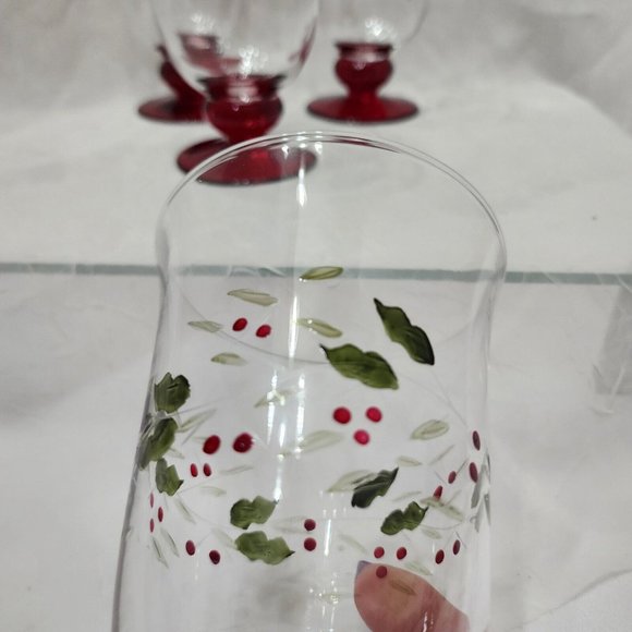 Pfaltzgraff Dining 4 Pfaltzgraff Winterberry Stemless Water Goblets